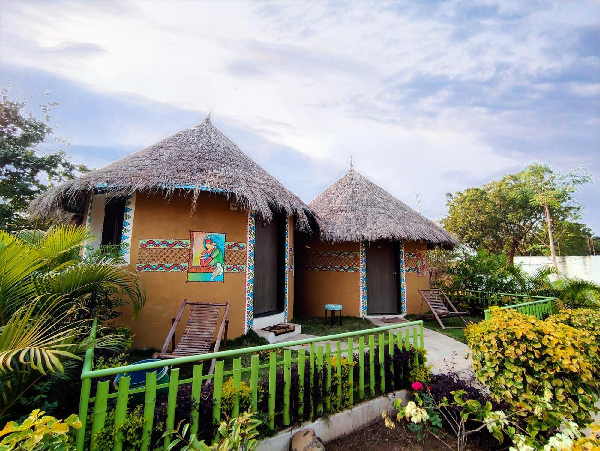 Rajpipla Van Vagdo Resort מראה חיצוני תמונה