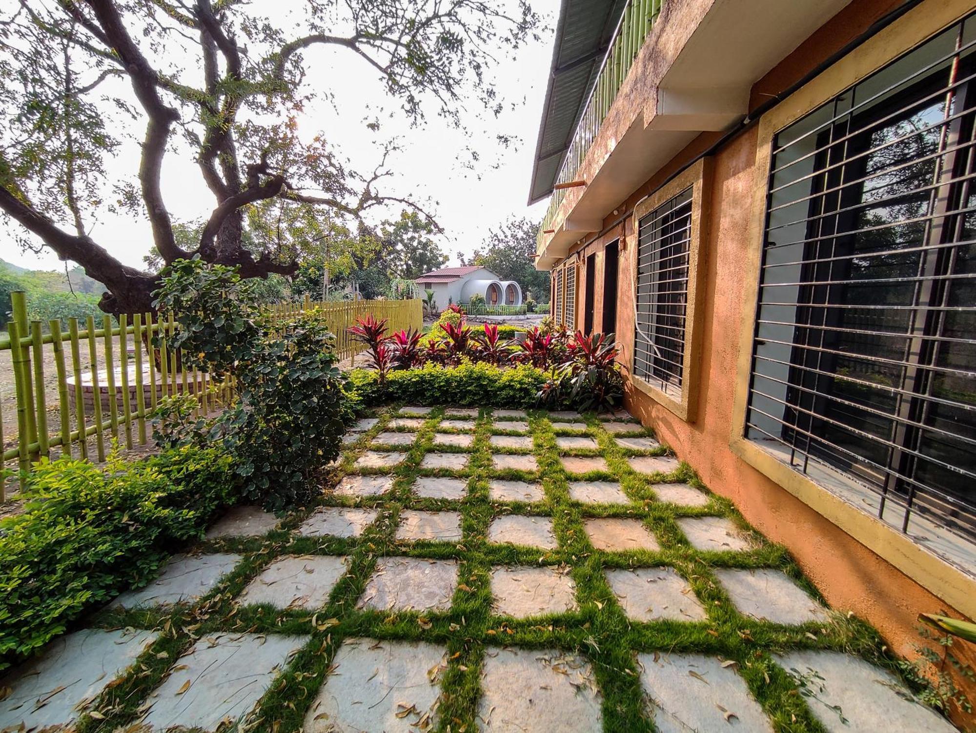 Rajpipla Van Vagdo Resort מראה חיצוני תמונה